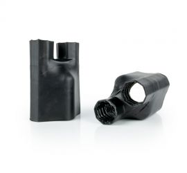 Twee zwarte HLB krimpspruitstukken / broekstukken met lijm, 2 aderig, één staand en één liggend.