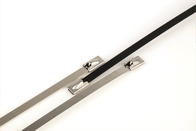 Gecoate vs. ongecoate RVS kabelbinders: verschillen, eigenschappen, wanneer kies je welke?